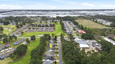 4985 Glen Cove Drive SE Southport NC 28461