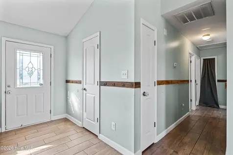 211 Lockwood Court Hubert NC 28539