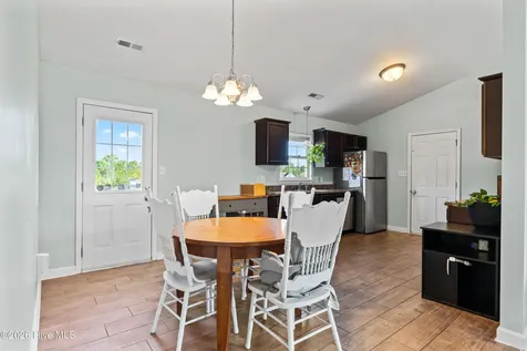 211 Lockwood Court Hubert NC 28539