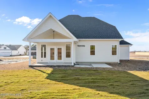 108 Sunny Acres Clinton NC 28328