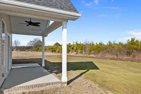 108 Sunny Acres Clinton NC 28328