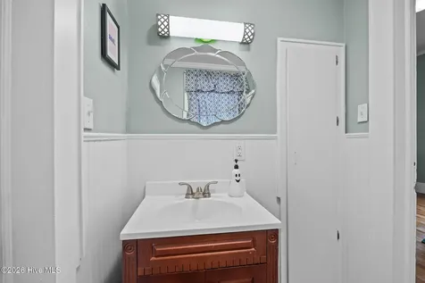 302 W Green Street Macclesfield NC 27852