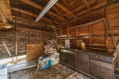 302 W Green Street Macclesfield NC 27852