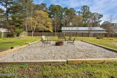 302 W Green Street Macclesfield NC 27852