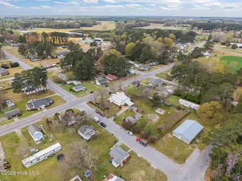 302 W Green Street Macclesfield NC 27852