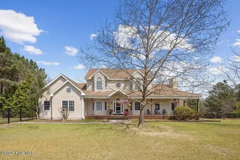 2705 Nc 211 Eagle Springs NC 27242
