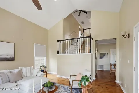 2705 Nc 211 Eagle Springs NC 27242