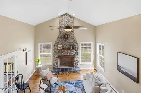 2705 Nc 211 Eagle Springs NC 27242