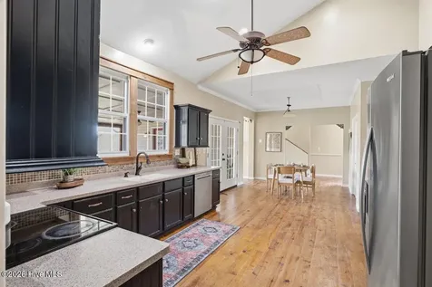 2705 Nc 211 Eagle Springs NC 27242