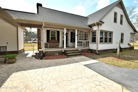 4083 N Old Carriage Road Rocky Mount NC 27804