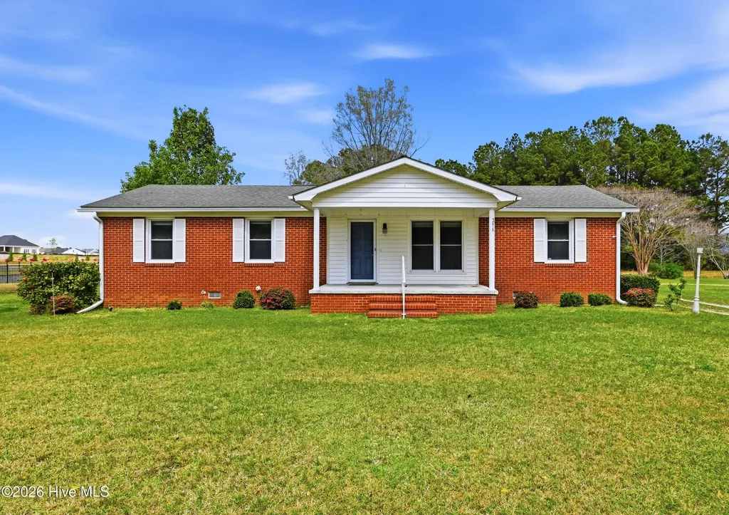 296 Old Town Creek Road NE Leland NC 28451