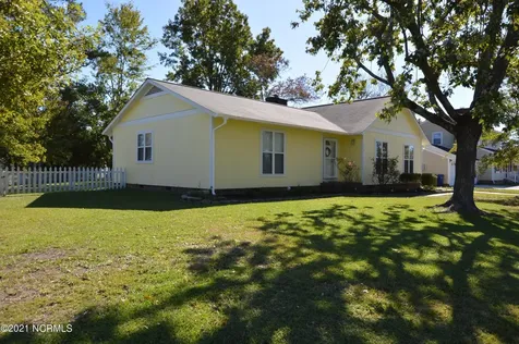 212 Branchwood Drive Jacksonville NC 28546