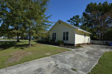212 Branchwood Drive Jacksonville NC 28546