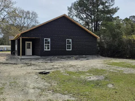 126 Kathy Street Sneads Ferry NC 28460