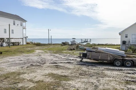 1286 Island Road Harkers Island NC 28531