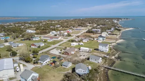 1286 Island Road Harkers Island NC 28531
