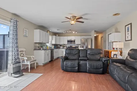 1286 Island Road Harkers Island NC 28531