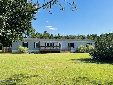 629 Old Snow Hill Road Ayden NC 28513