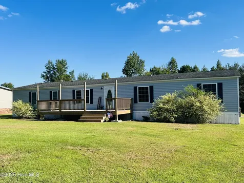 629 Old Snow Hill Road Ayden NC 28513