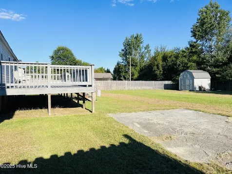 629 Old Snow Hill Road Ayden NC 28513
