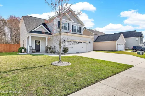 829 Tuscarora Trail Jacksonville NC 28546