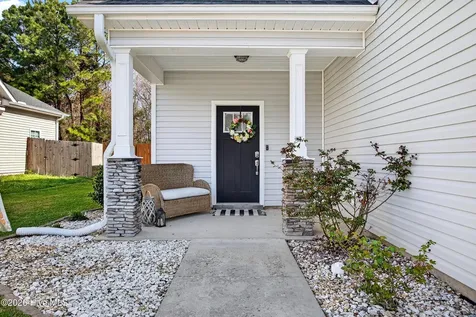 829 Tuscarora Trail Jacksonville NC 28546