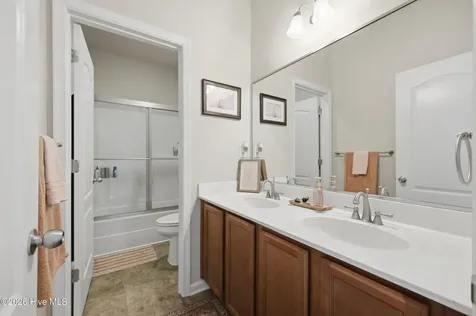 605 Raven Way Elizabeth City NC 27909