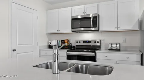 4059 Topsail Trail New Bern NC 28560