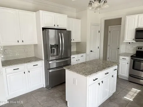 714 Tabard Road Winterville NC 28590