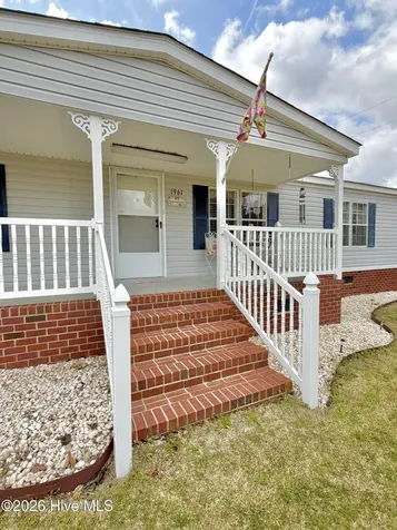 1961 Becton Farm Road Kinston NC 28501