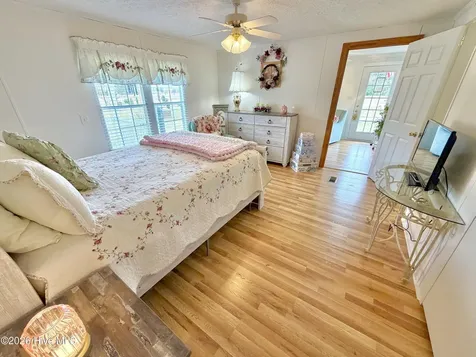 1961 Becton Farm Road Kinston NC 28501
