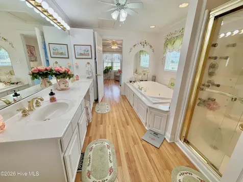 1961 Becton Farm Road Kinston NC 28501
