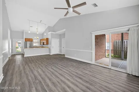 6025 Banded Tulip Drive Wilmington NC 28412