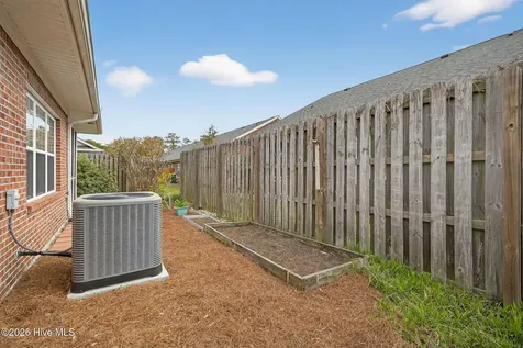6025 Banded Tulip Drive Wilmington NC 28412