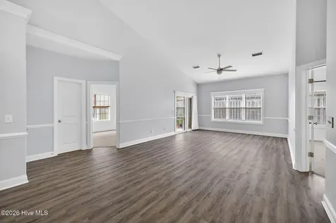 6025 Banded Tulip Drive Wilmington NC 28412