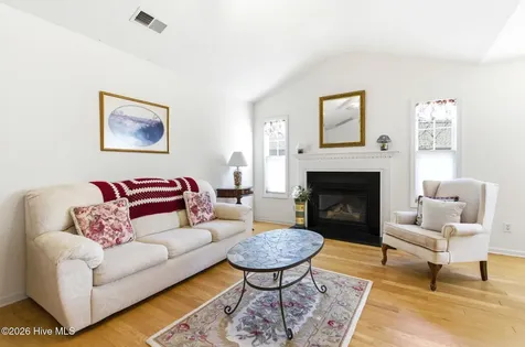 111 Bay Tree Circle Hampstead NC 28443