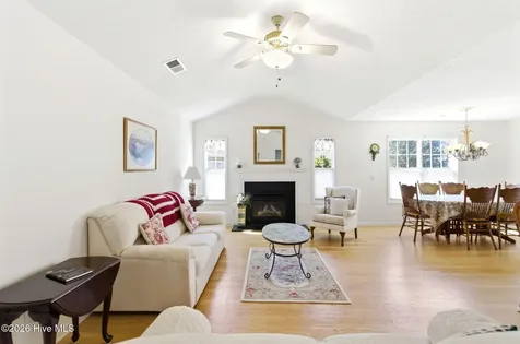 111 Bay Tree Circle Hampstead NC 28443