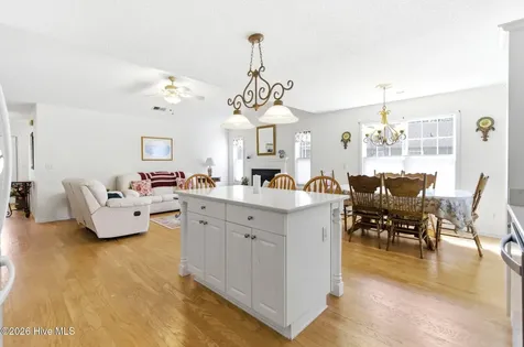 111 Bay Tree Circle Hampstead NC 28443