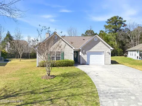 111 Bay Tree Circle Hampstead NC 28443