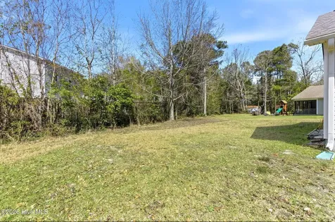 111 Bay Tree Circle Hampstead NC 28443