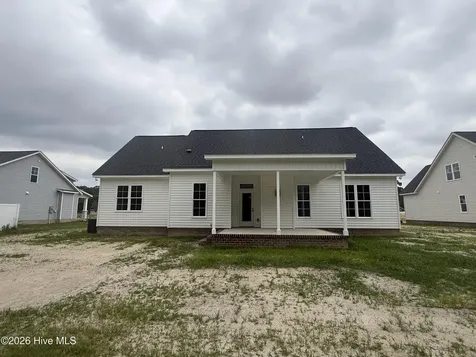 3301 School View Drive Farmville NC 27828