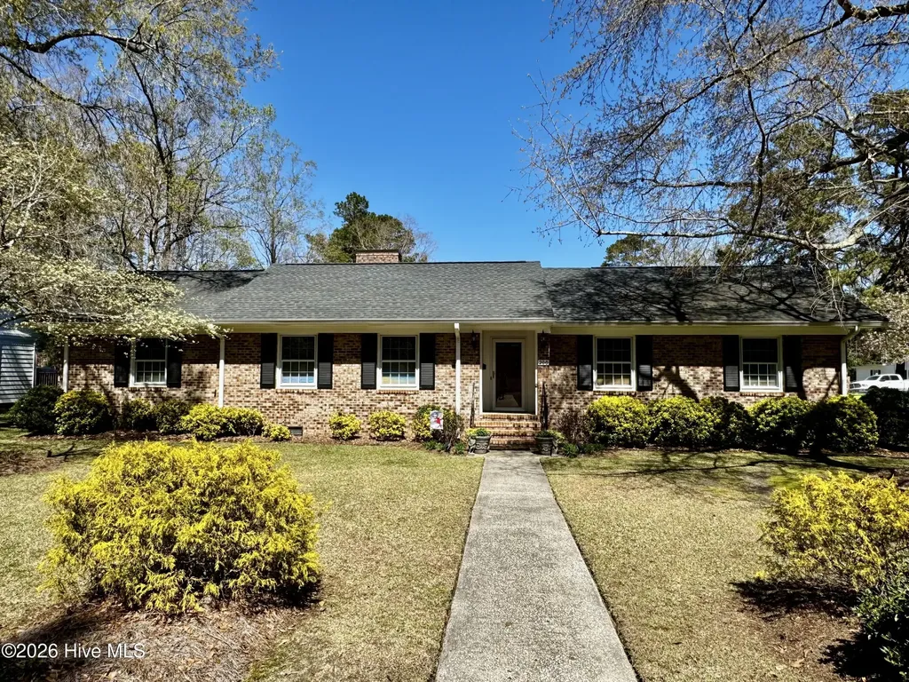 200 Elm Street Whiteville NC 28472