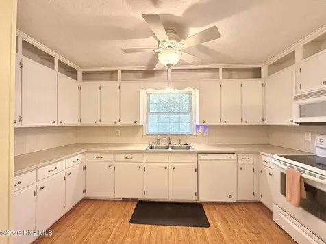 200 Elm Street Whiteville NC 28472