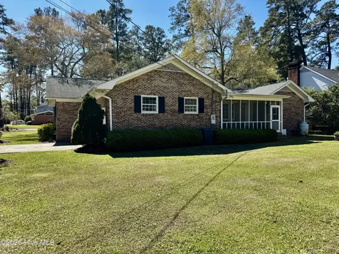 200 Elm Street Whiteville NC 28472