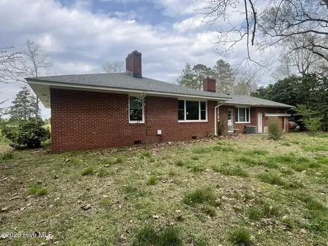 720 Main Street Bayboro NC 28515