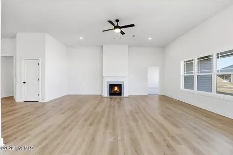 104 Manchester Court La Grange NC 28551