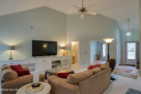 3204 Bougainvillea Way Wilmington NC 28409
