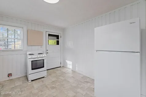 302 S Johnson Street Mount Olive NC 28365