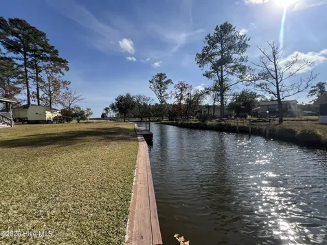 50 Point Avenue Belhaven NC 27810