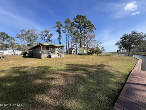 50 Point Avenue Belhaven NC 27810